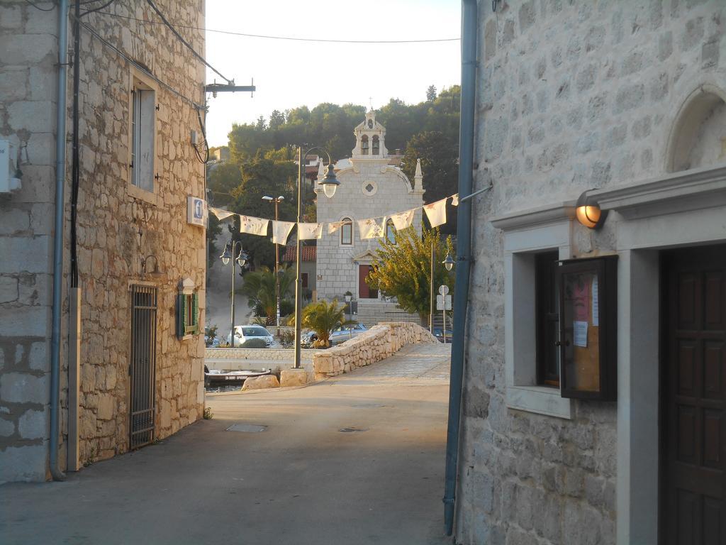Apartments Jerkin Tribalj Exterior foto