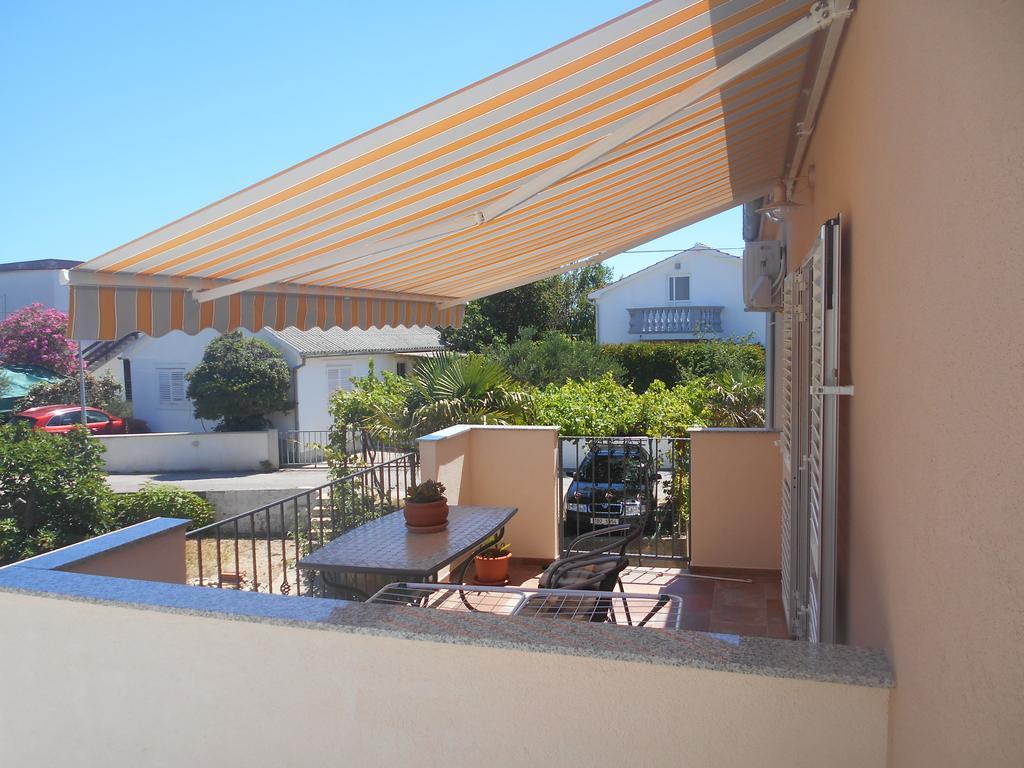 Apartments Jerkin Tribalj Exterior foto
